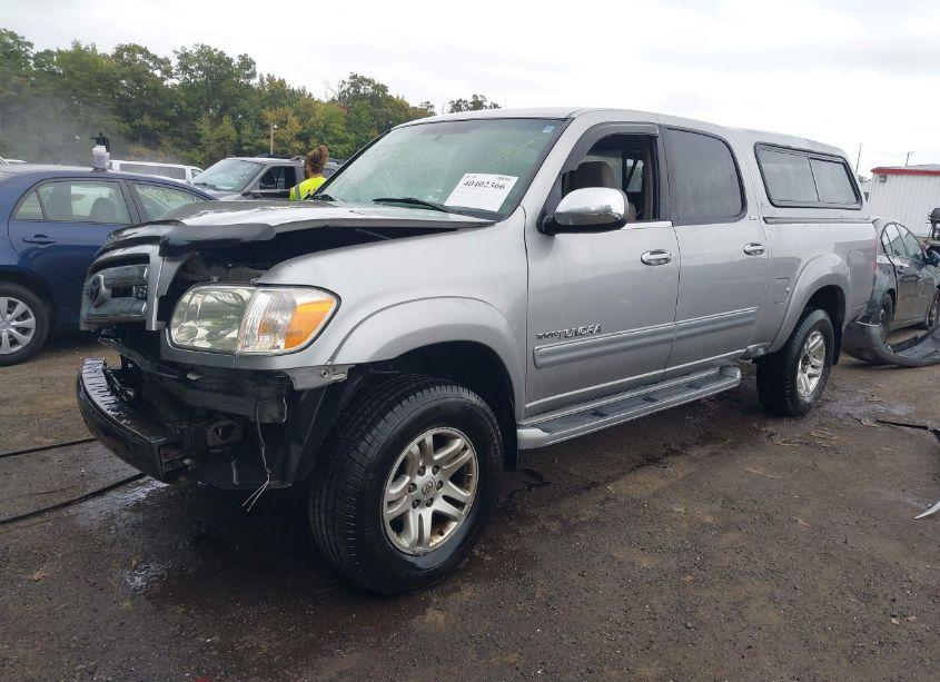 Photo 2 of 2005 Toyota Tundra SR5 V8 (VIN 5TBDT44185S468283)