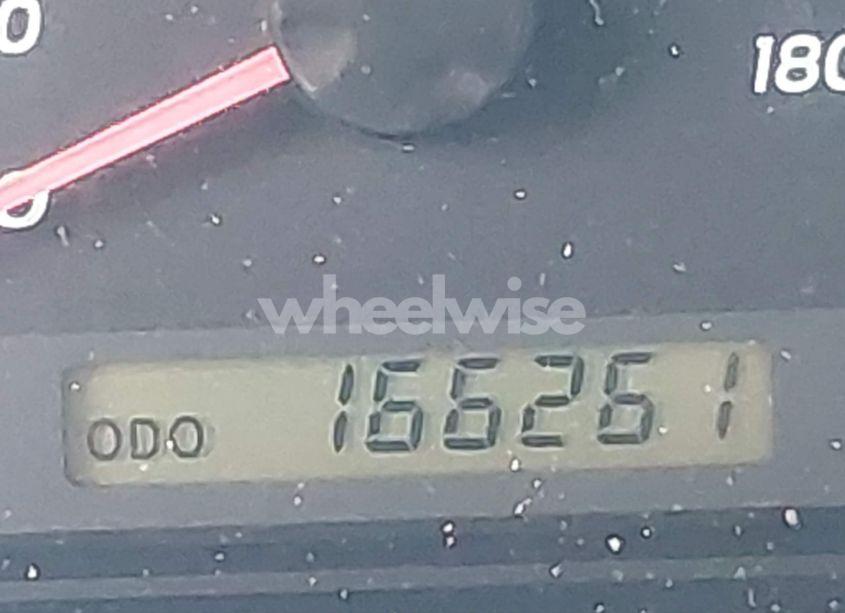 Photo 16 of 2005 Toyota Tundra SR5 V8 (VIN 5TBDT44185S470471)