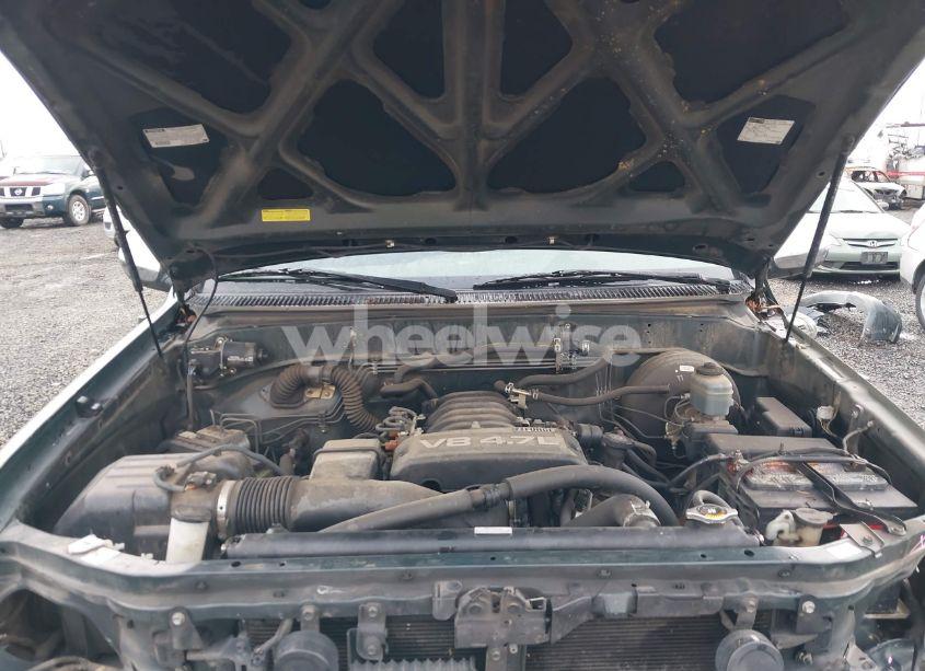 Photo 10 of 2006 Toyota Tundra SR5 V8 (VIN 5TBDT44186S543646)