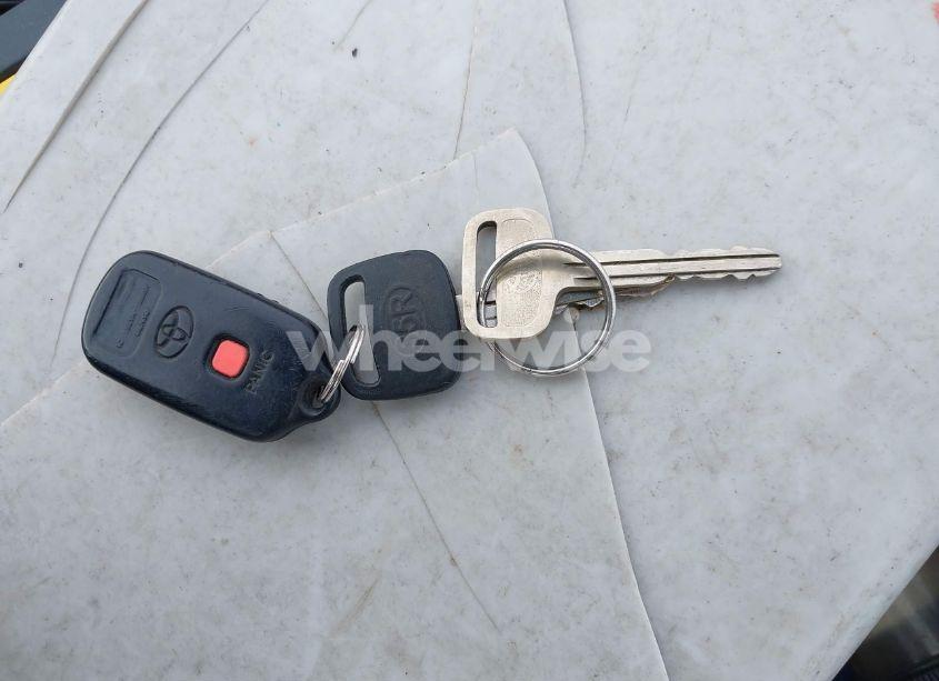 Photo 11 of 2006 Toyota Tundra SR5 V8 (VIN 5TBDT44186S543646)