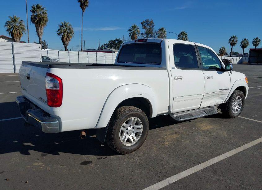 Photo 4 of 2004 Toyota Tundra SR5 V8 (VIN 5TBDT44194S436022)