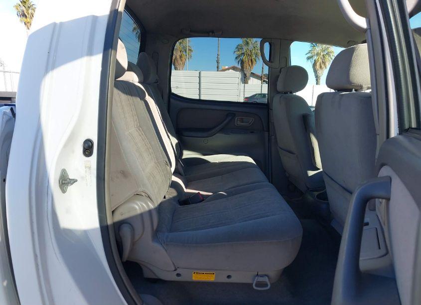 Photo 7 of 2004 Toyota Tundra SR5 V8 (VIN 5TBDT44194S436022)