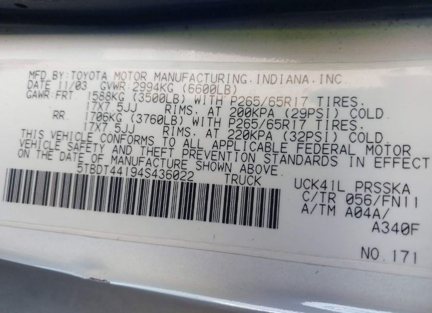 Photo 8 of 2004 Toyota Tundra SR5 V8 (VIN 5TBDT44194S436022)