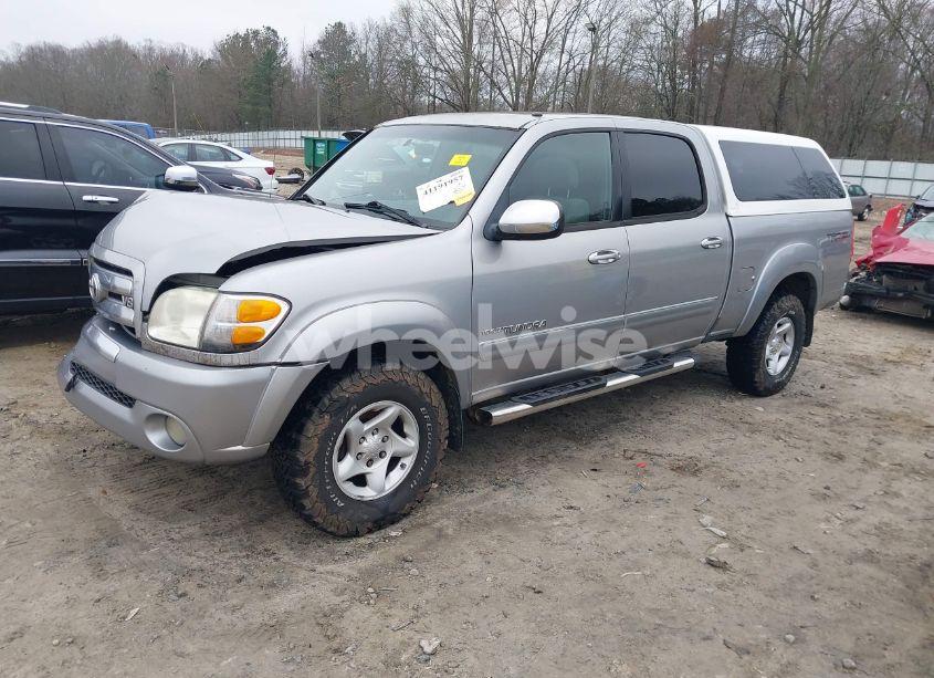 Photo 2 of 2004 Toyota Tundra SR5 V8 (VIN 5TBDT44194S447344)