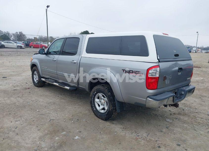 Photo 3 of 2004 Toyota Tundra SR5 V8 (VIN 5TBDT44194S447344)