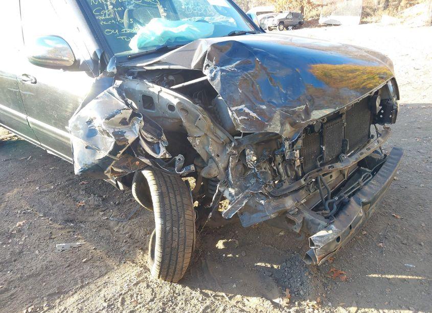 Photo 6 of 2004 Toyota Tundra SR5 V8 (VIN 5TBDT44194S448302)