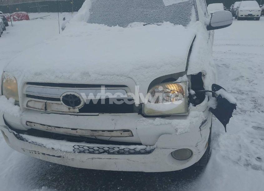 Photo 6 of 2004 Toyota Tundra SR5 V8 (VIN 5TBDT44194S456626)