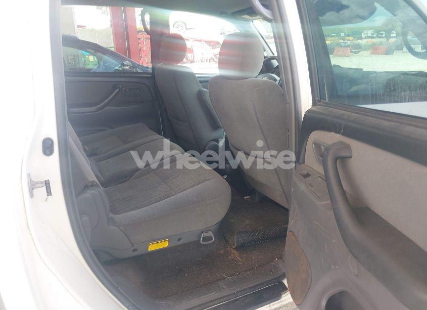 Photo 8 of 2006 Toyota Tundra DOUBLE CAB SR5 (VIN 5TBDT44196S515368)