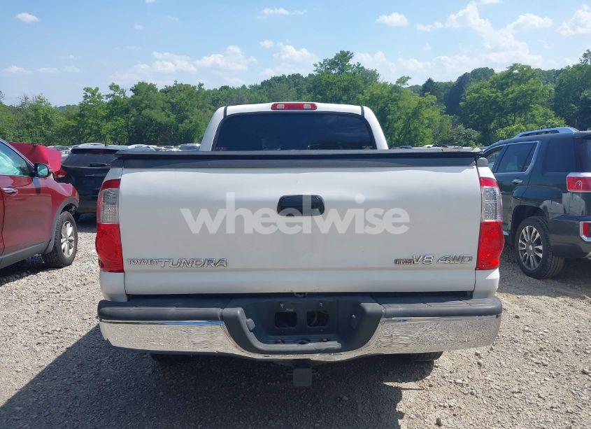 Photo 16 of 2006 Toyota Tundra V8 (VIN 5TBDT44196S526869)