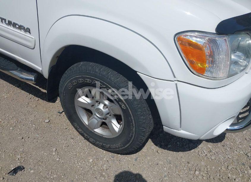 Photo 6 of 2006 Toyota Tundra V8 (VIN 5TBDT44196S526869)