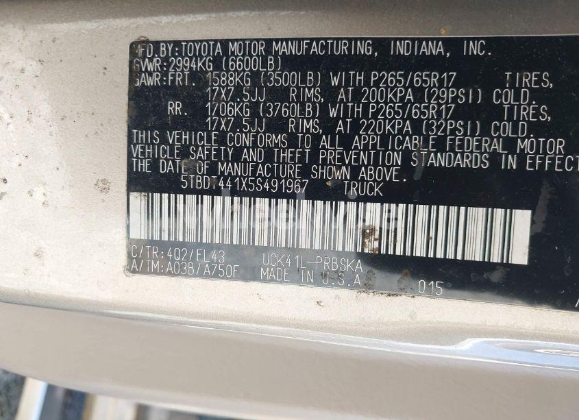 Photo 9 of 2005 Toyota Tundra SR5 V8 (VIN 5TBDT441X5S491967)