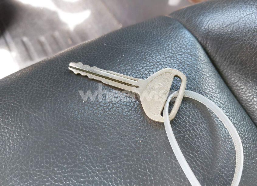 Photo 11 of 2006 Toyota Tundra SR5 V8 (VIN 5TBDT441X6S541669)