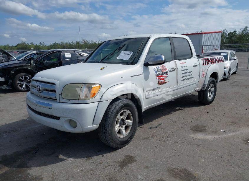 Photo 2 of 2006 Toyota Tundra SR5 V8 (VIN 5TBDT441X6S541669)