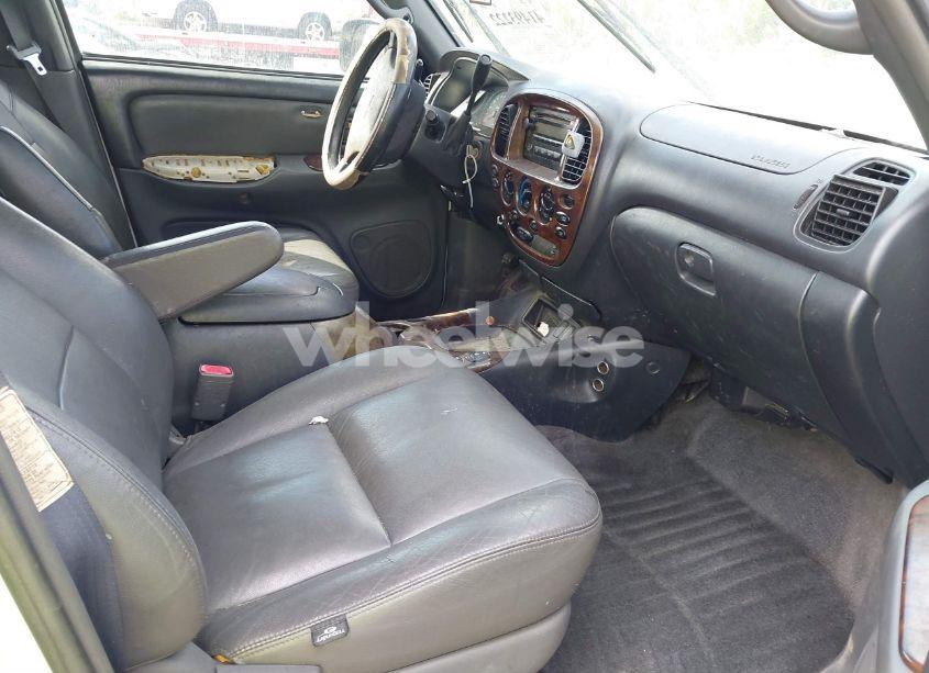 Photo 5 of 2006 Toyota Tundra SR5 V8 (VIN 5TBDT441X6S541669)