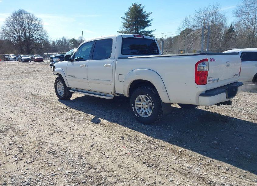 Photo 3 of 2005 Toyota Tundra LIMITED V8 (VIN 5TBDT48105S471916)