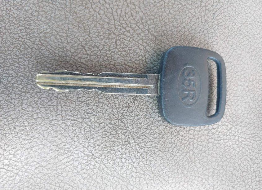 Photo 11 of 2005 Toyota Tundra LIMITED V8 (VIN 5TBDT48105S473813)