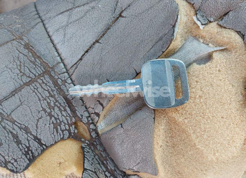 Photo 11 of 2004 Toyota Tundra LIMITED V8 (VIN 5TBDT48114S439670)