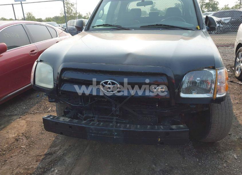 Photo 12 of 2004 Toyota Tundra LIMITED V8 (VIN 5TBDT48114S439670)