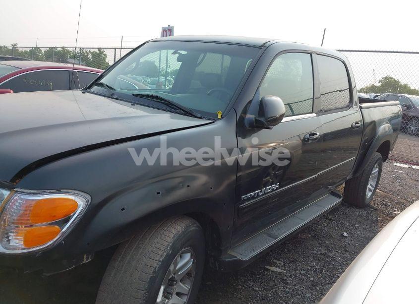 Photo 14 of 2004 Toyota Tundra LIMITED V8 (VIN 5TBDT48114S439670)