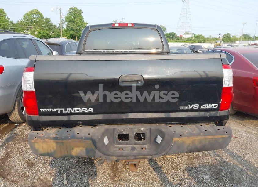 Photo 16 of 2004 Toyota Tundra LIMITED V8 (VIN 5TBDT48114S439670)