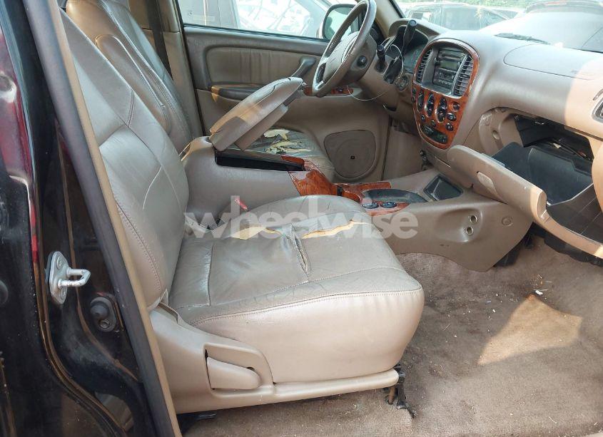 Photo 5 of 2004 Toyota Tundra LIMITED V8 (VIN 5TBDT48114S439670)