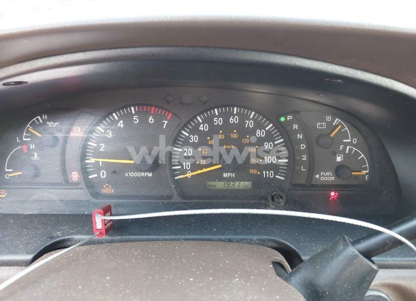 Photo 7 of 2004 Toyota Tundra LIMITED V8 (VIN 5TBDT48114S439670)