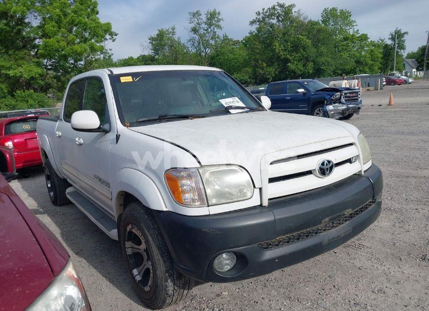 Photo 13 of 2005 Toyota Tundra LIMITED V8 (VIN 5TBDT48115S492760)