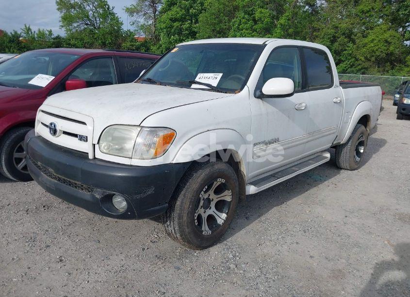 Photo 2 of 2005 Toyota Tundra LIMITED V8 (VIN 5TBDT48115S492760)