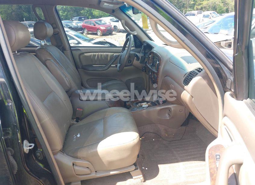 Photo 5 of 2004 Toyota Tundra LIMITED V8 (VIN 5TBDT48124S458261)