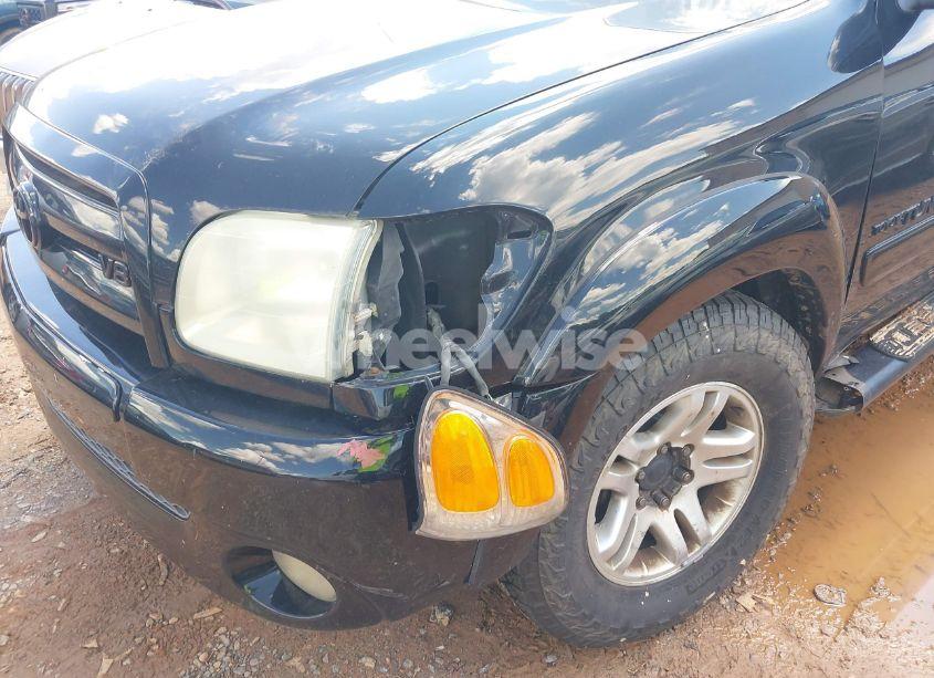 Photo 6 of 2004 Toyota Tundra LIMITED V8 (VIN 5TBDT48124S458261)