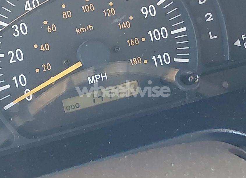 Photo 15 of 2004 Toyota Tundra LIMITED V8 (VIN 5TBDT48144S434155)