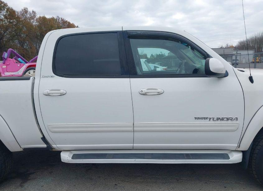 Photo 13 of 2004 Toyota Tundra LIMITED V8 (VIN 5TBDT48144S447410)