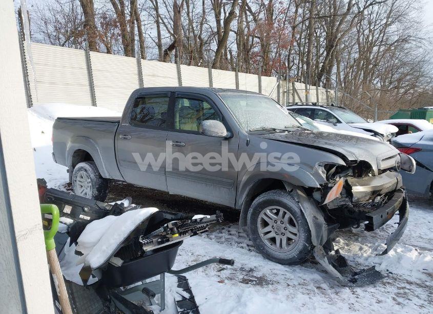 Photo 14 of 2004 Toyota Tundra LIMITED V8 (VIN 5TBDT48144S463316)