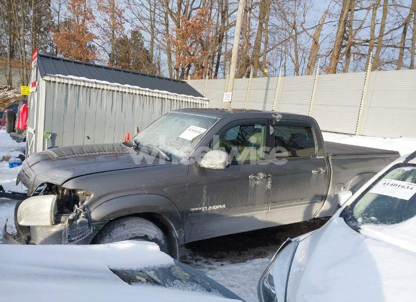 Photo 15 of 2004 Toyota Tundra LIMITED V8 (VIN 5TBDT48144S463316)