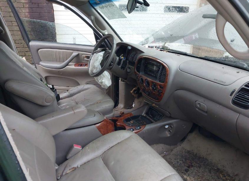 Photo 5 of 2005 Toyota Tundra LIMITED V8 (VIN 5TBDT48145S467691)