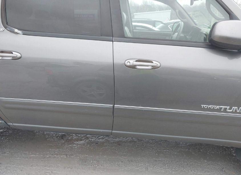 Photo 13 of 2006 Toyota Tundra LIMITED V8 (VIN 5TBDT48146S533612)