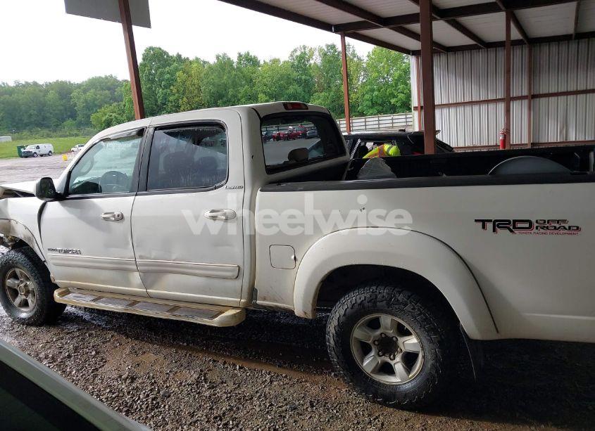 Photo 13 of 2005 Toyota Tundra LIMITED V8 (VIN 5TBDT48155S500035)
