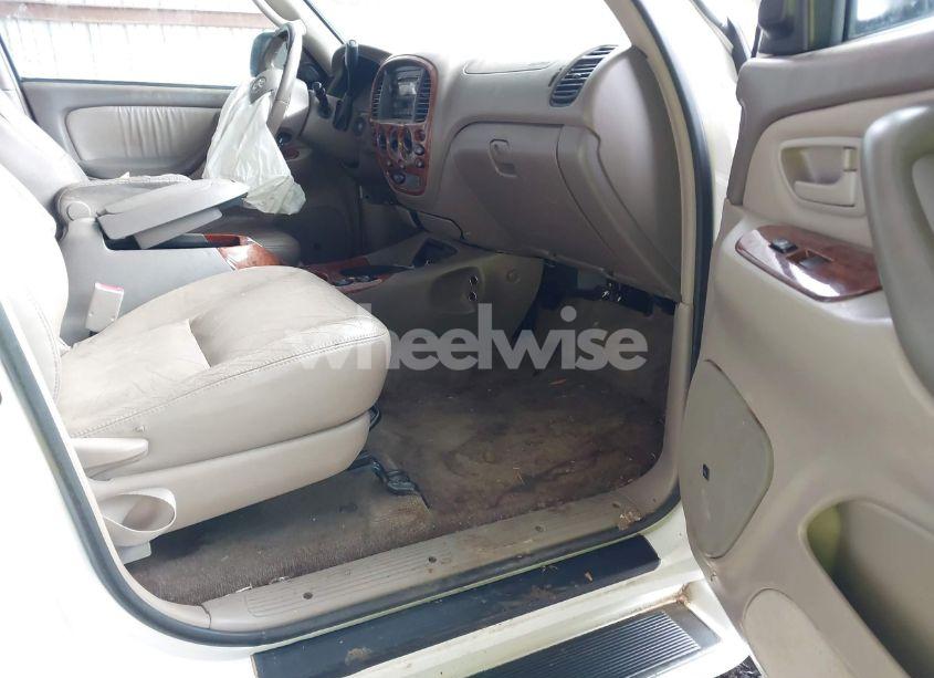 Photo 5 of 2005 Toyota Tundra LIMITED V8 (VIN 5TBDT48155S500035)