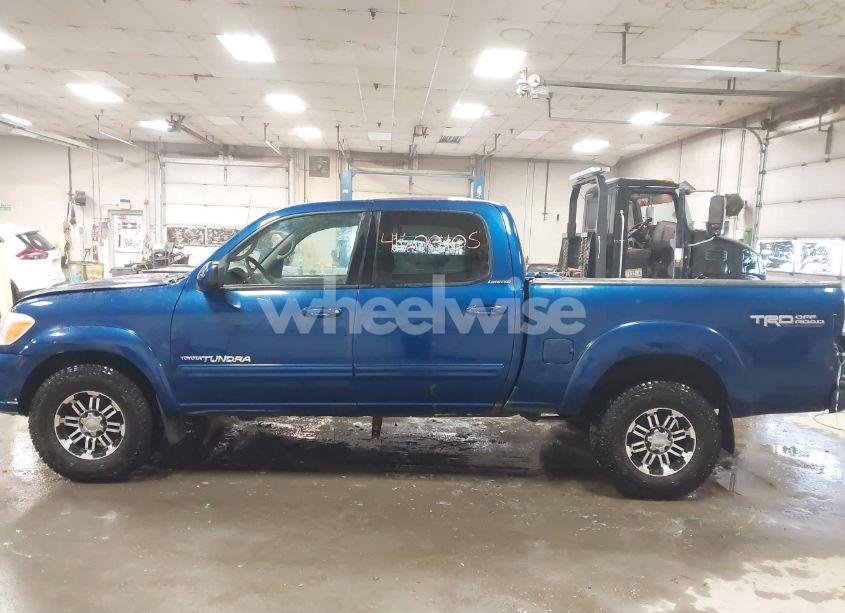 Photo 12 of 2005 Toyota Tundra LIMITED V8 (VIN 5TBDT48175S490446)