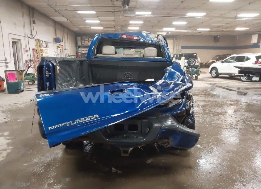 Photo 15 of 2005 Toyota Tundra LIMITED V8 (VIN 5TBDT48175S490446)