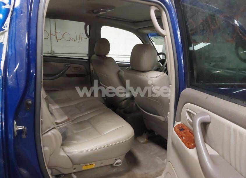 Photo 8 of 2005 Toyota Tundra LIMITED V8 (VIN 5TBDT48175S490446)