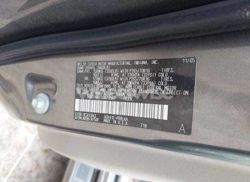 Photo 9 of 2006 Toyota Tundra LIMITED V8 (VIN 5TBDT48176S512561)