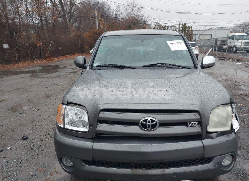 Photo 12 of 2004 Toyota Tundra LIMITED V8 (VIN 5TBDT48184S444817)
