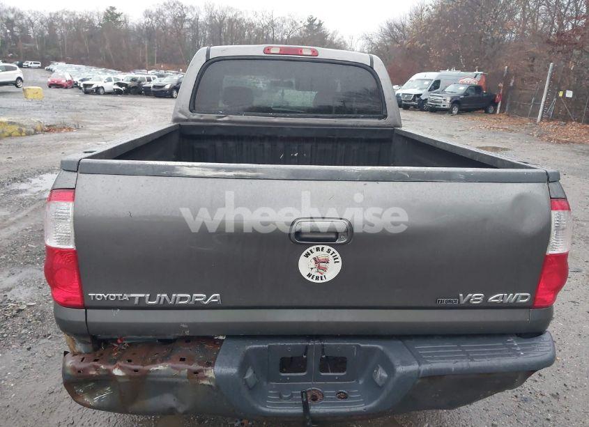 Photo 16 of 2004 Toyota Tundra LIMITED V8 (VIN 5TBDT48184S444817)