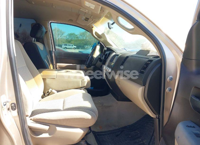 Photo 5 of 2007 Toyota Tundra SR5 4.7L V8 (VIN 5TBDT54157S453376)