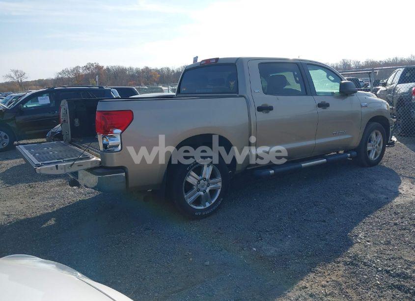 Photo 4 of 2007 Toyota Tundra SR5 5.7L V8 (VIN 5TBDV54107S476266)