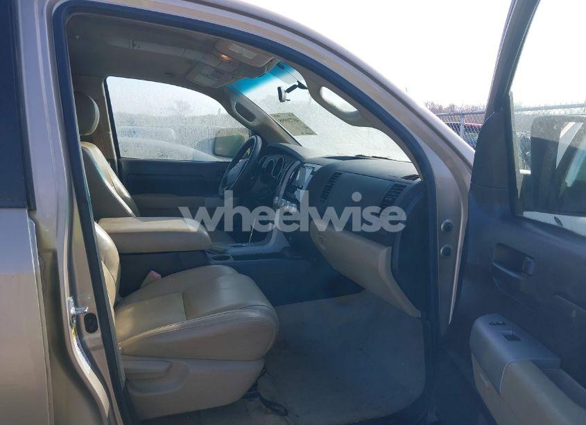 Photo 5 of 2007 Toyota Tundra SR5 5.7L V8 (VIN 5TBDV54107S476266)