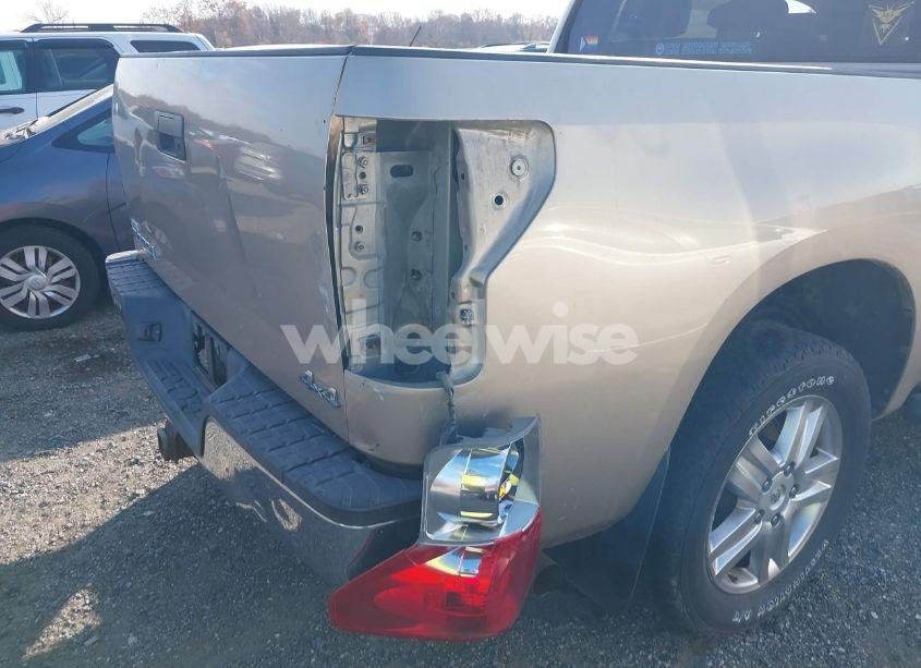 Photo 6 of 2007 Toyota Tundra SR5 5.7L V8 (VIN 5TBDV54107S476266)