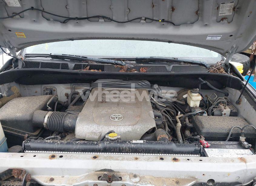 Photo 10 of 2007 Toyota Tundra SR5 5.7L V8 (VIN 5TBDV54107S482388)