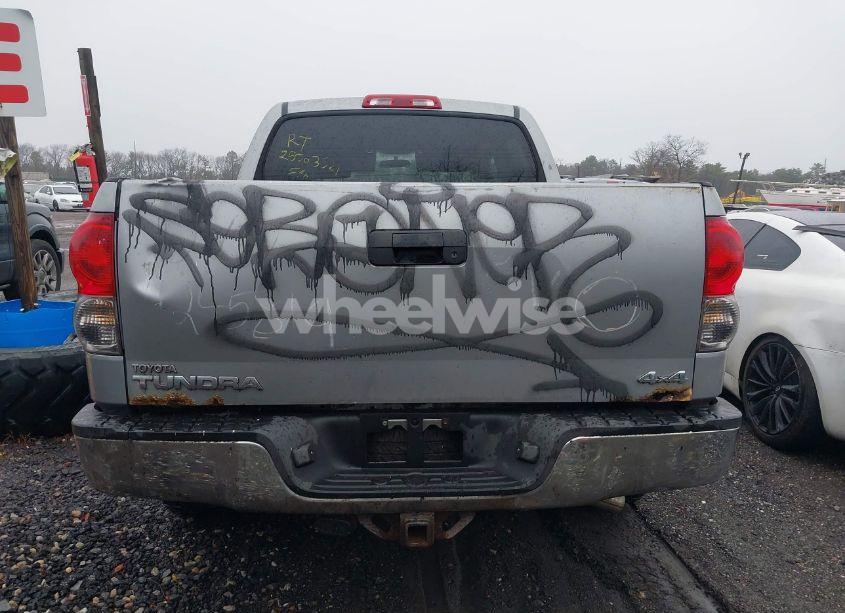Photo 15 of 2007 Toyota Tundra SR5 5.7L V8 (VIN 5TBDV54107S482388)